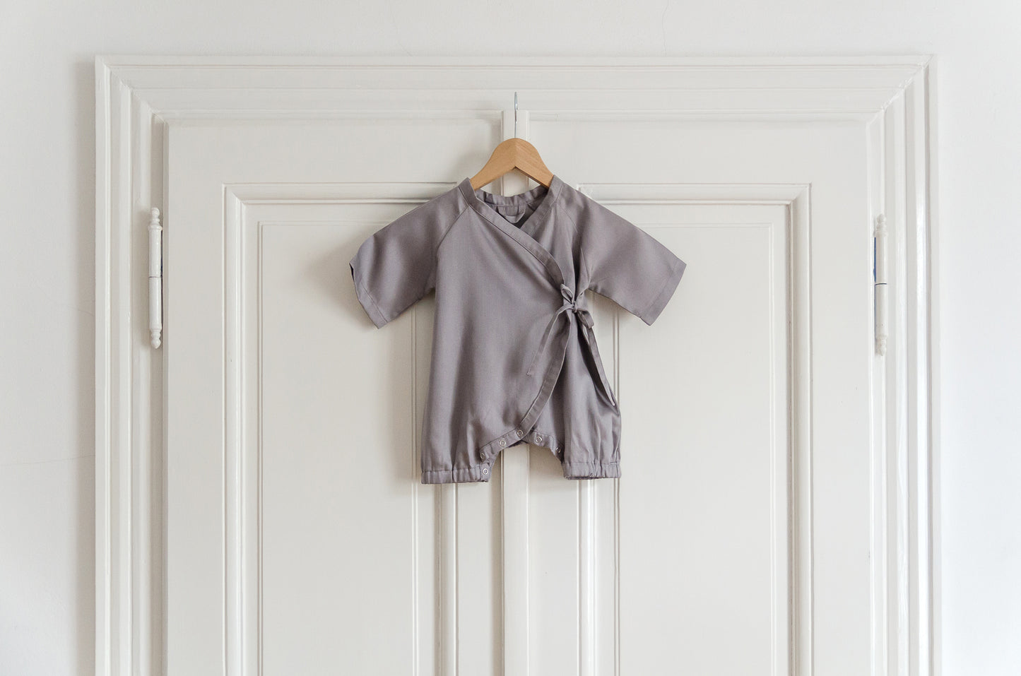 Mini metal grey